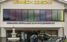 sm-1x1-kamien-wegielny-pod-budowe-nowych-obiektow-fundacji-usmiech-dziecka-1748713150-0